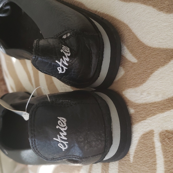 Womens Etnies ballet sneaker shoes - Picture 6 of 13